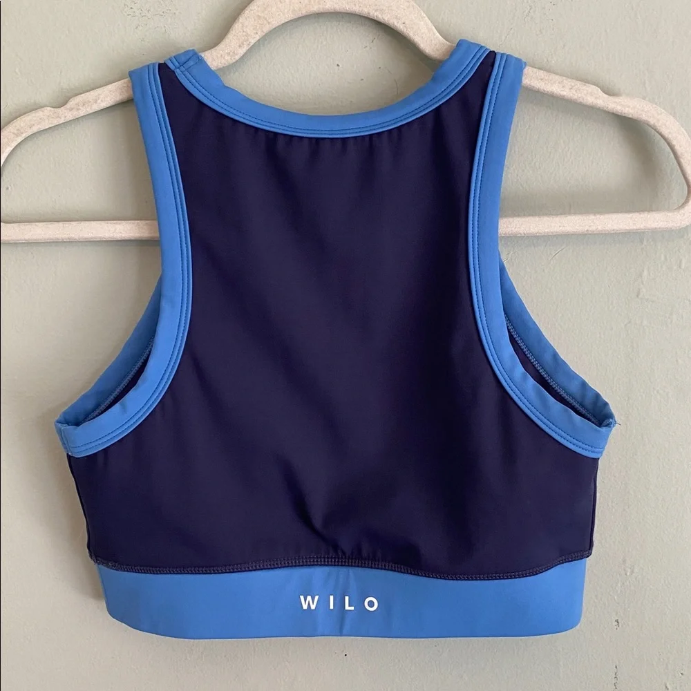 Wilo Women’s Blue High Neck Sports Bra Size Medium - Picture 2 of 6